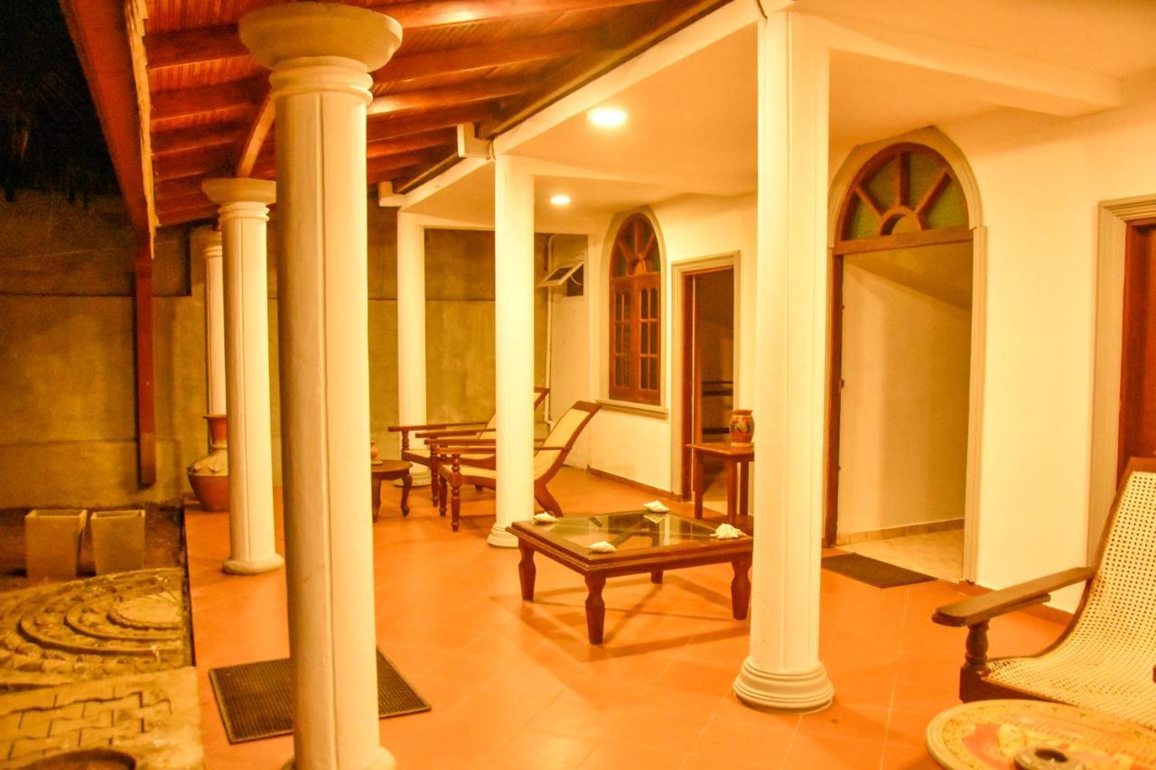 Oriental Rest Hotel Hikkaduwa Exterior foto